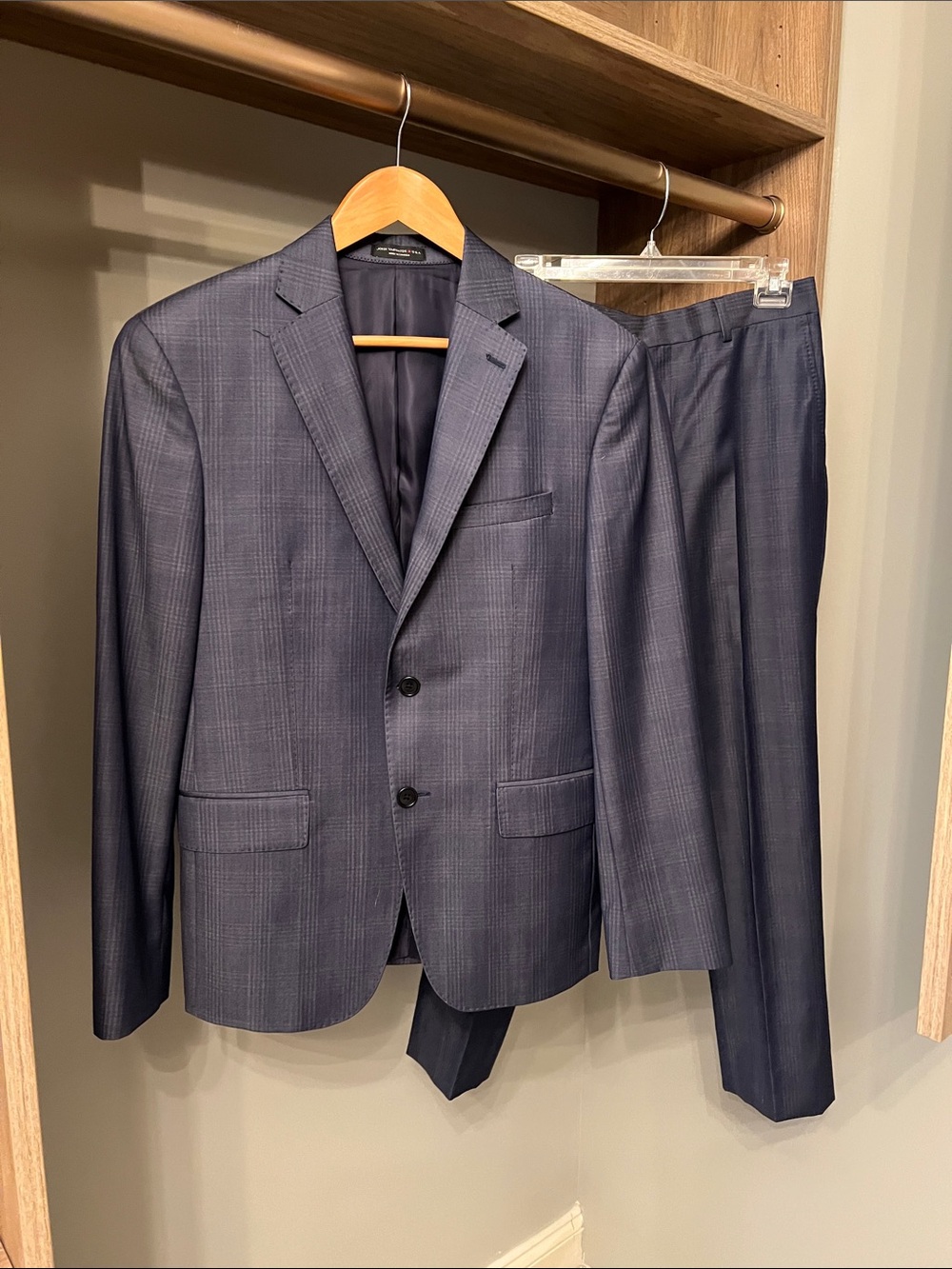 *LIKE NEW* John Varvatos Navy Plaid Two-Piece Suit